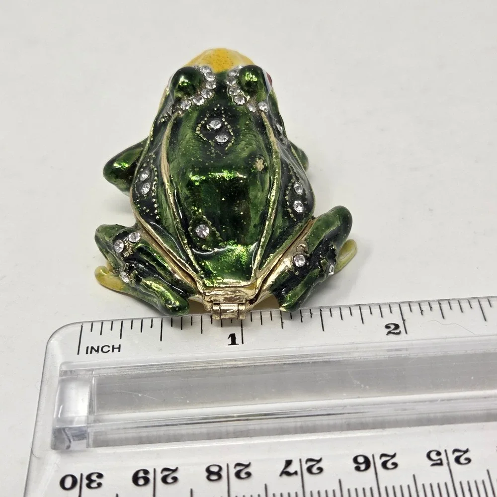 Small Green Frog Hinged Metal Enameled Crystal Whimsical Trinket Box Magnetic‎
